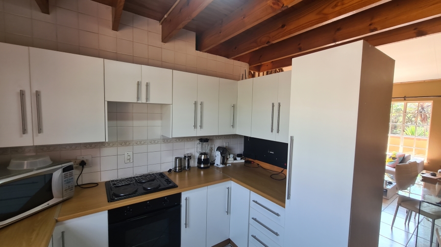 To Let 3 Bedroom Property for Rent in Paulshof Gauteng