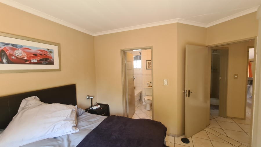 To Let 3 Bedroom Property for Rent in Paulshof Gauteng