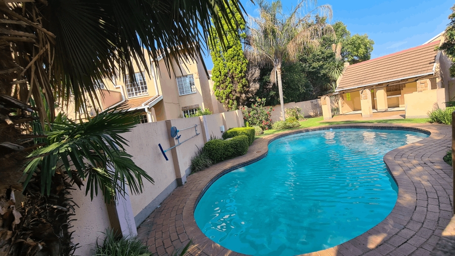 To Let 3 Bedroom Property for Rent in Paulshof Gauteng
