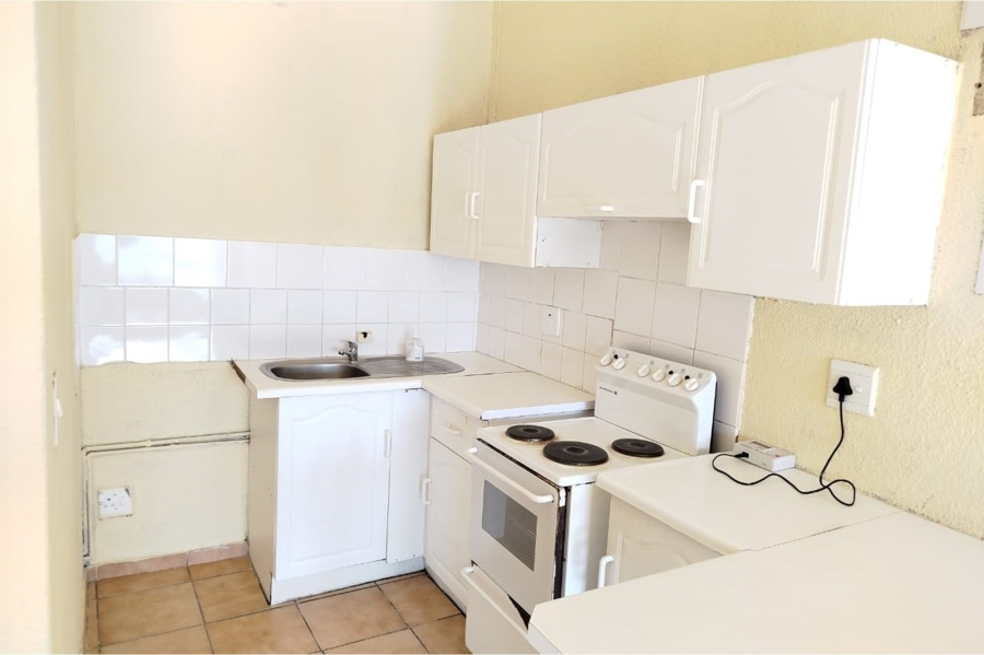 2 Bedroom Property for Sale in Ridgeway Gauteng