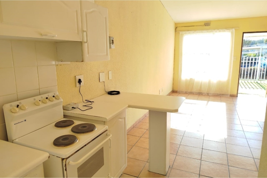 2 Bedroom Property for Sale in Ridgeway Gauteng