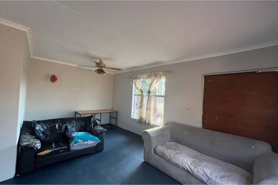 To Let 3 Bedroom Property for Rent in Pimville Zone 6 Gauteng
