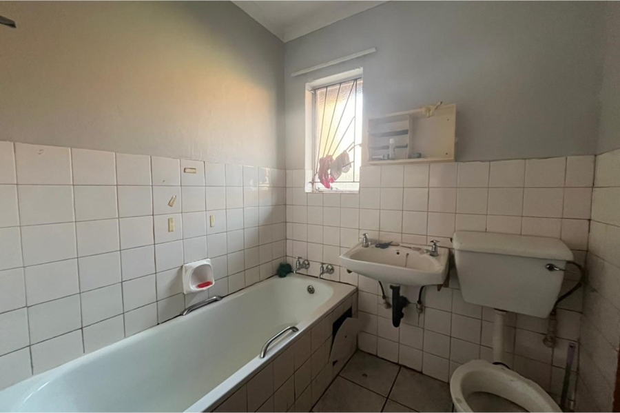To Let 3 Bedroom Property for Rent in Pimville Zone 6 Gauteng