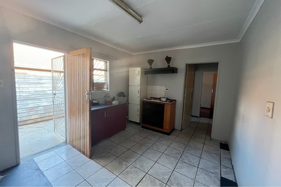 To Let 3 Bedroom Property for Rent in Pimville Zone 6 Gauteng