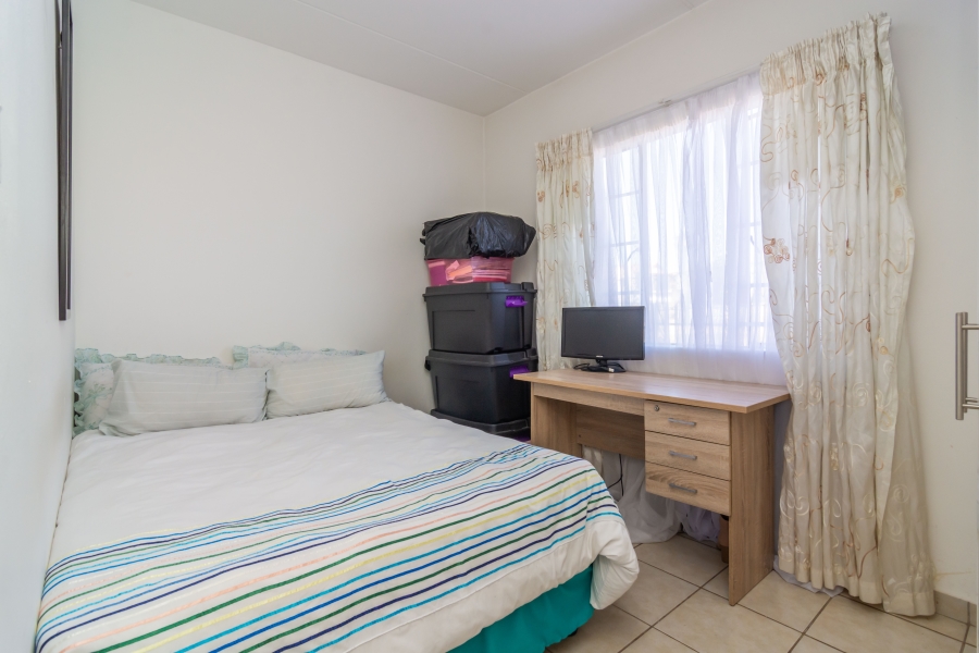 2 Bedroom Property for Sale in Fleurhof Gauteng