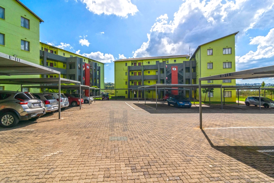 2 Bedroom Property for Sale in Fleurhof Gauteng