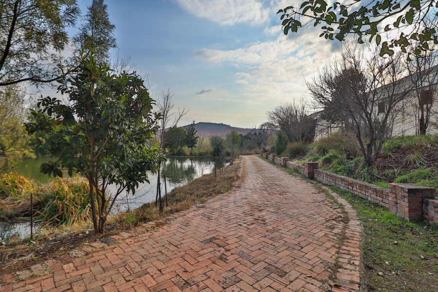 9 Bedroom Property for Sale in Hartzenbergfontein Gauteng
