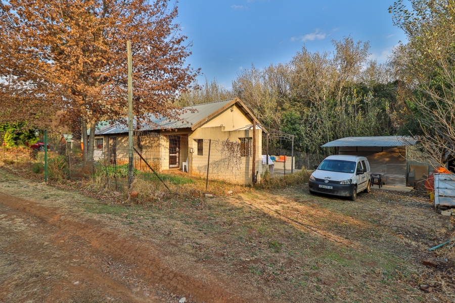 9 Bedroom Property for Sale in Hartzenbergfontein Gauteng