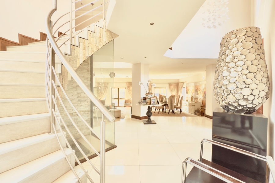 5 Bedroom Property for Sale in Savannah Hills Estate Gauteng
