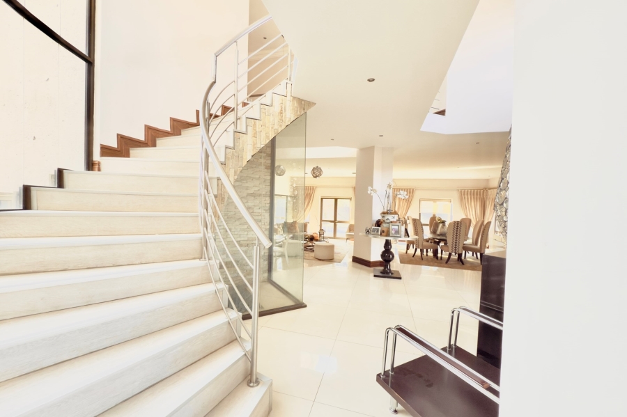 5 Bedroom Property for Sale in Savannah Hills Estate Gauteng