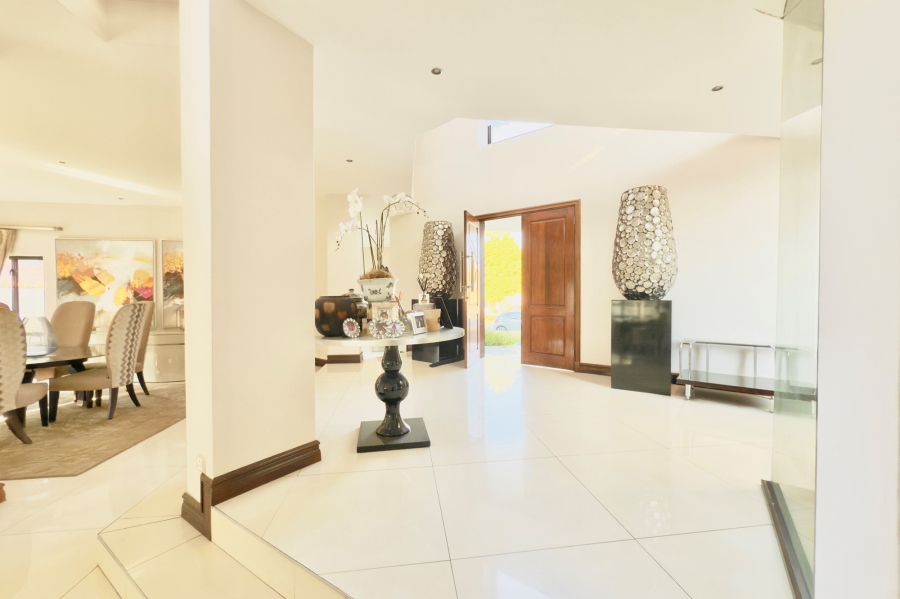 5 Bedroom Property for Sale in Savannah Hills Estate Gauteng