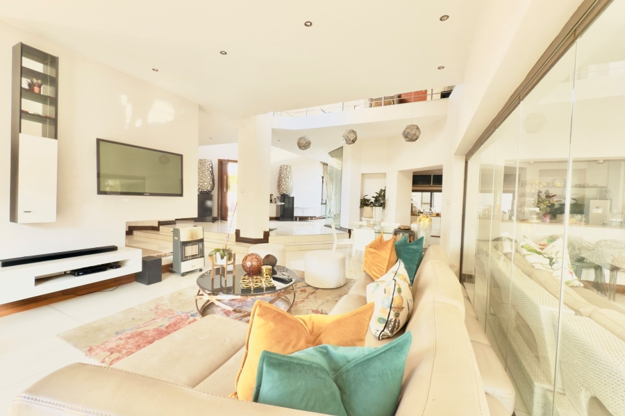 5 Bedroom Property for Sale in Savannah Hills Estate Gauteng