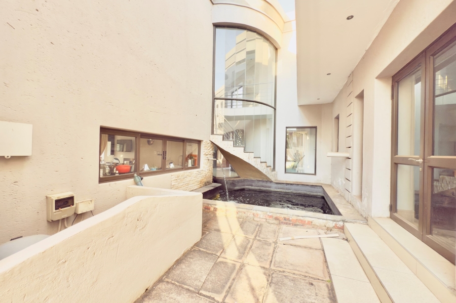 5 Bedroom Property for Sale in Savannah Hills Estate Gauteng