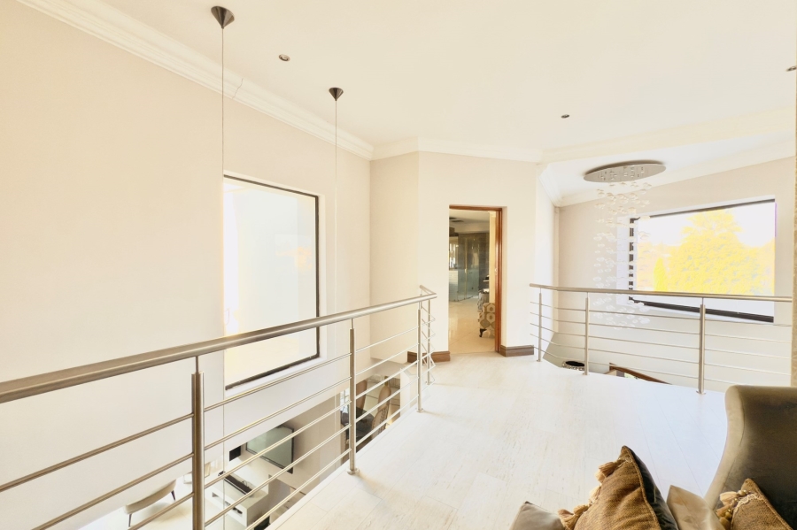 5 Bedroom Property for Sale in Savannah Hills Estate Gauteng