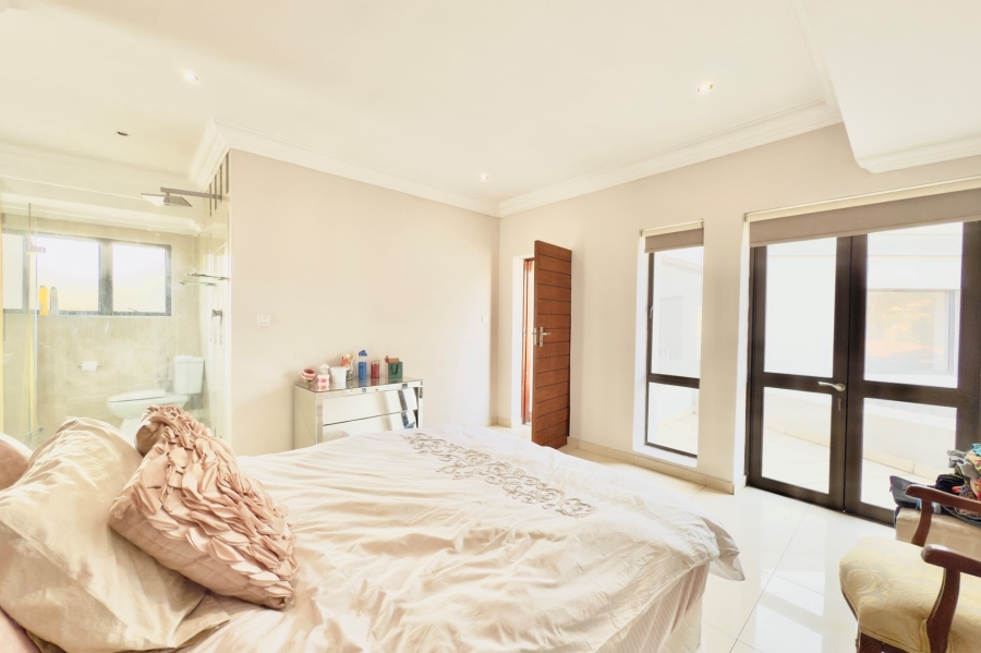 5 Bedroom Property for Sale in Savannah Hills Estate Gauteng