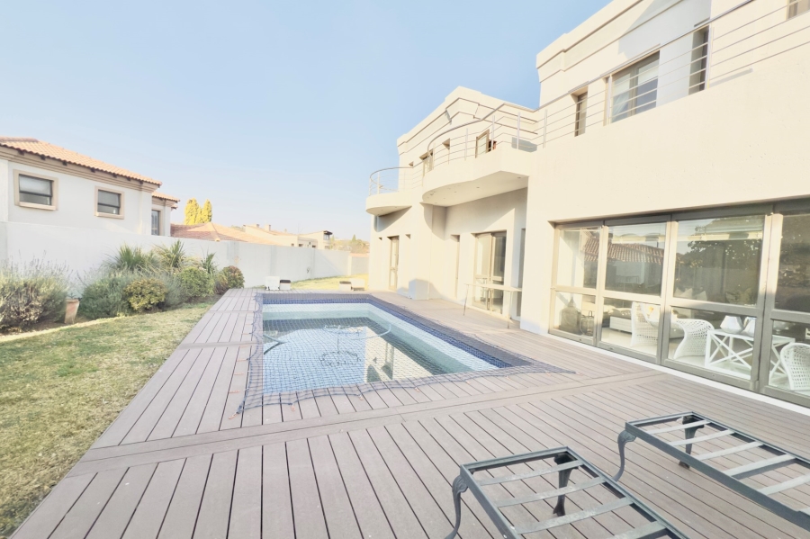 5 Bedroom Property for Sale in Savannah Hills Estate Gauteng