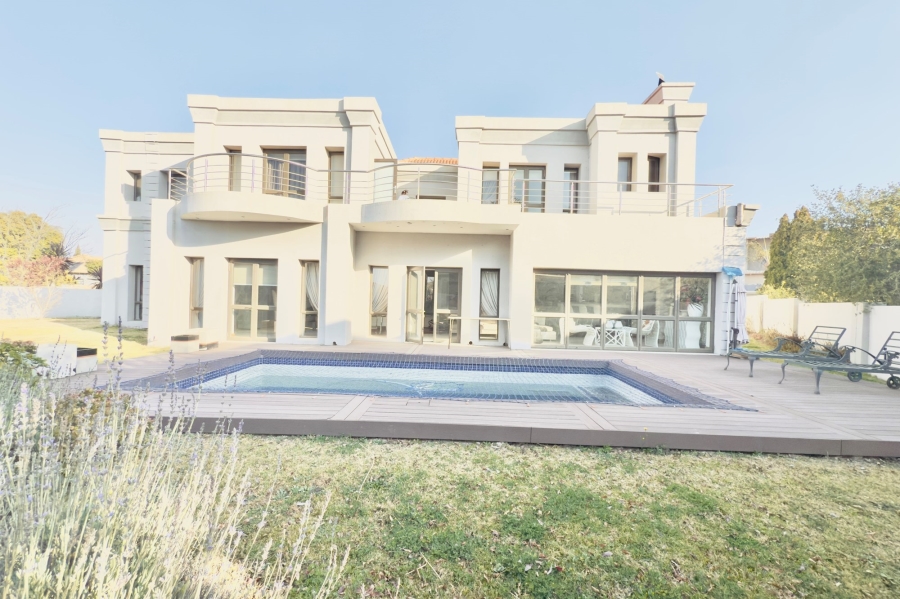 5 Bedroom Property for Sale in Savannah Hills Estate Gauteng