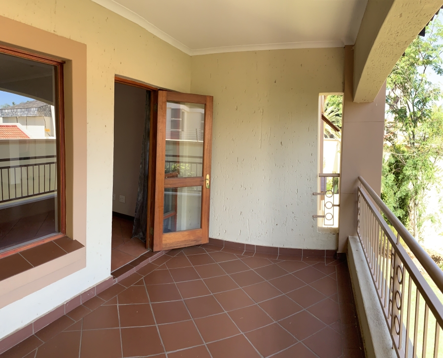 2 Bedroom Property for Sale in Woodmead Gauteng