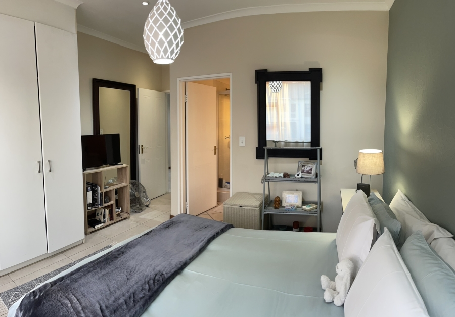 2 Bedroom Property for Sale in Woodmead Gauteng