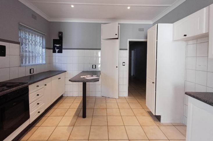 3 Bedroom Property for Sale in The Hill Gauteng