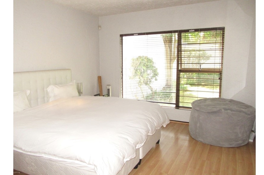2 Bedroom Property for Sale in River Club Gauteng