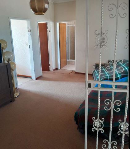 4 Bedroom Property for Sale in Regents Park Gauteng