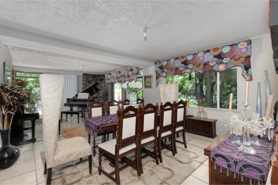 16 Bedroom Property for Sale in Beverley Gauteng