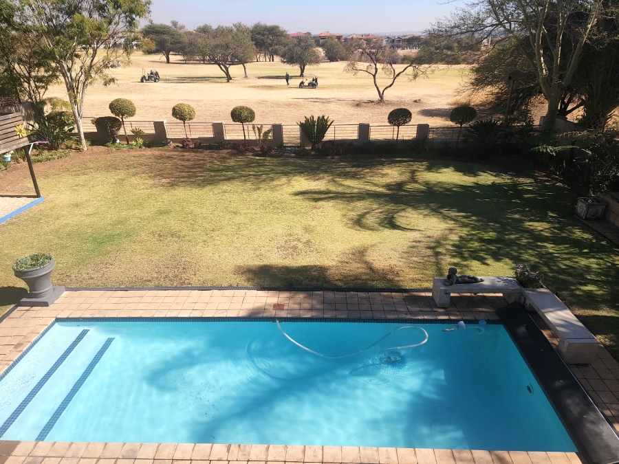 5 Bedroom Property for Sale in Pebble Rock Golf Village Gauteng