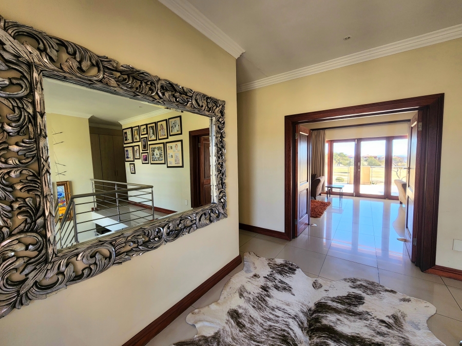 5 Bedroom Property for Sale in Pebble Rock Golf Village Gauteng