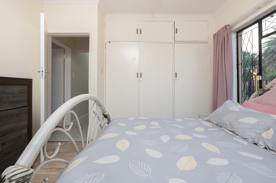 3 Bedroom Property for Sale in Brackendowns Gauteng