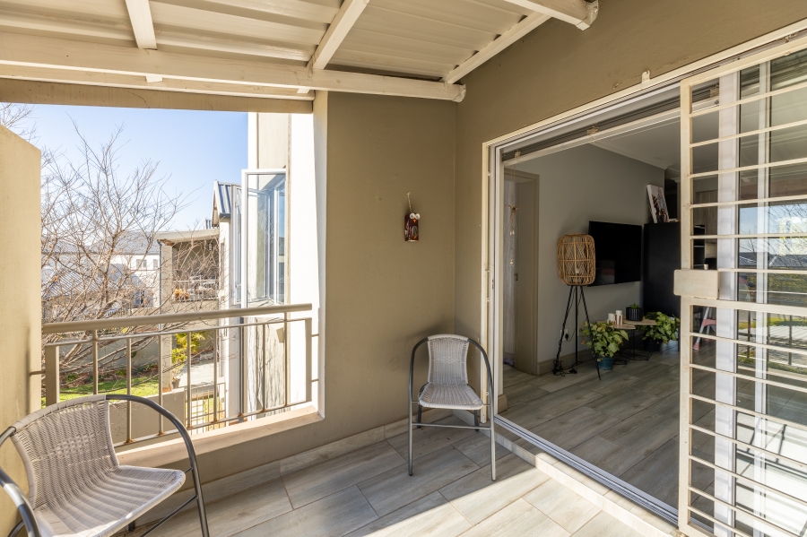 2 Bedroom Property for Sale in Broadacres Gauteng