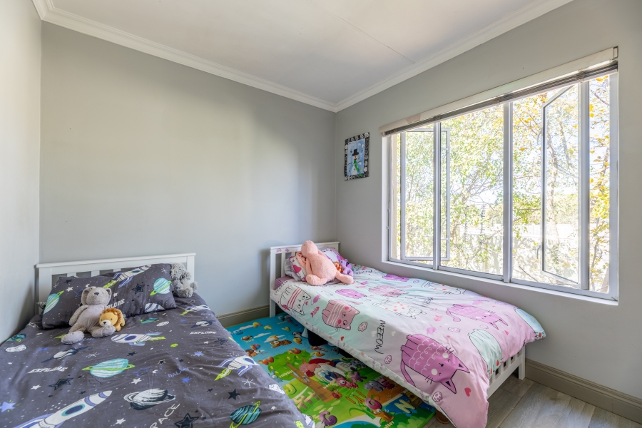 2 Bedroom Property for Sale in Broadacres Gauteng