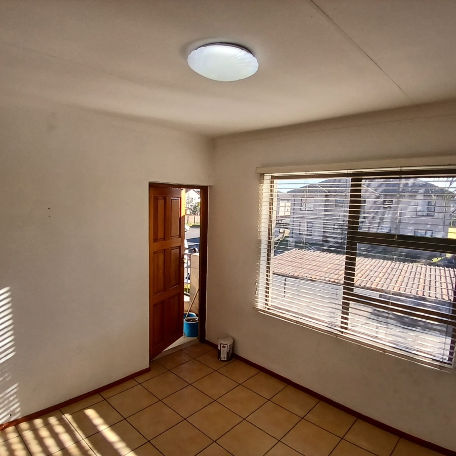 2 Bedroom Property for Sale in Parkrand Gauteng