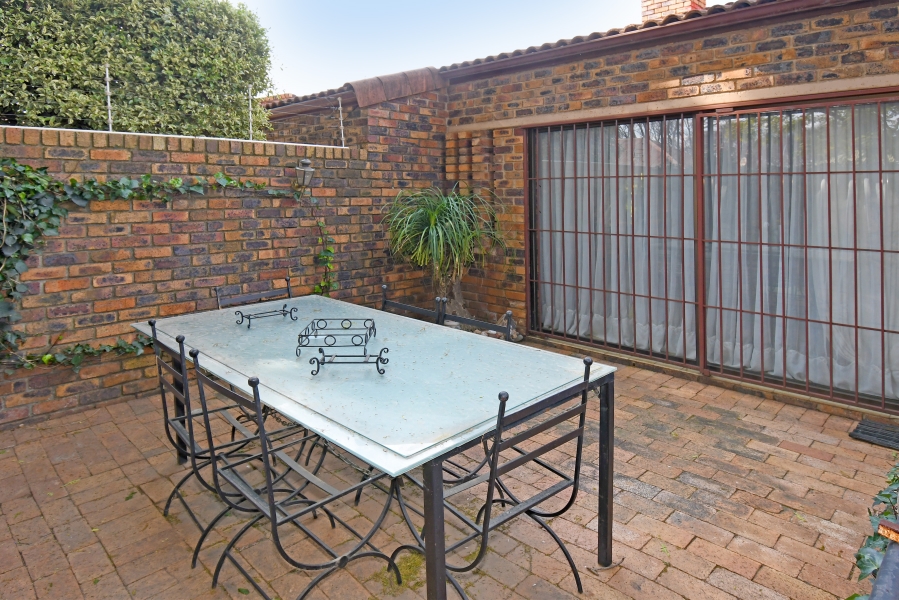 3 Bedroom Property for Sale in Orange Grove Gauteng