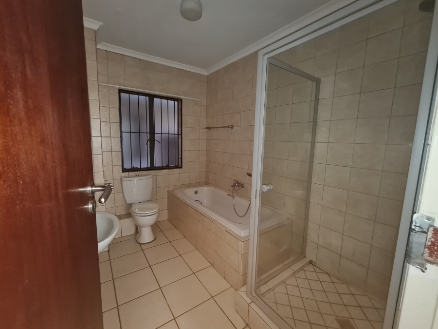 To Let 2 Bedroom Property for Rent in Glen Lauriston Gauteng