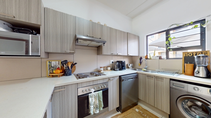 2 Bedroom Property for Sale in Lilianton Gauteng