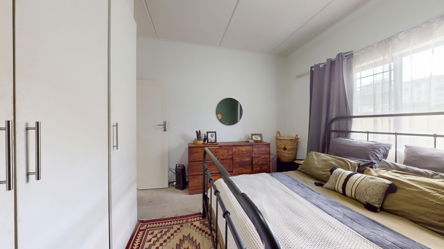 2 Bedroom Property for Sale in Lilianton Gauteng