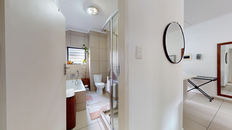 2 Bedroom Property for Sale in Lilianton Gauteng