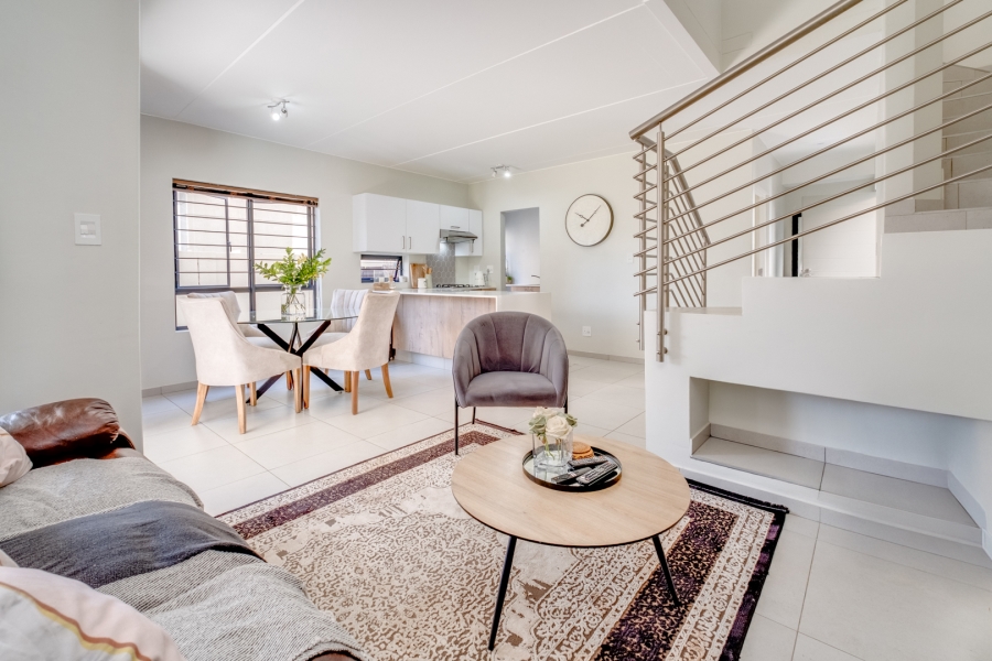 To Let 3 Bedroom Property for Rent in Broadacres Gauteng