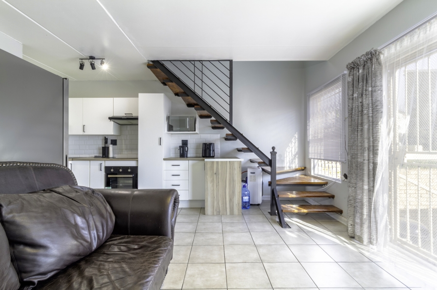 3 Bedroom Property for Sale in Wilgeheuwel Gauteng