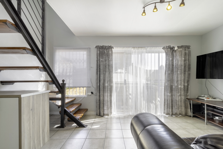 3 Bedroom Property for Sale in Wilgeheuwel Gauteng