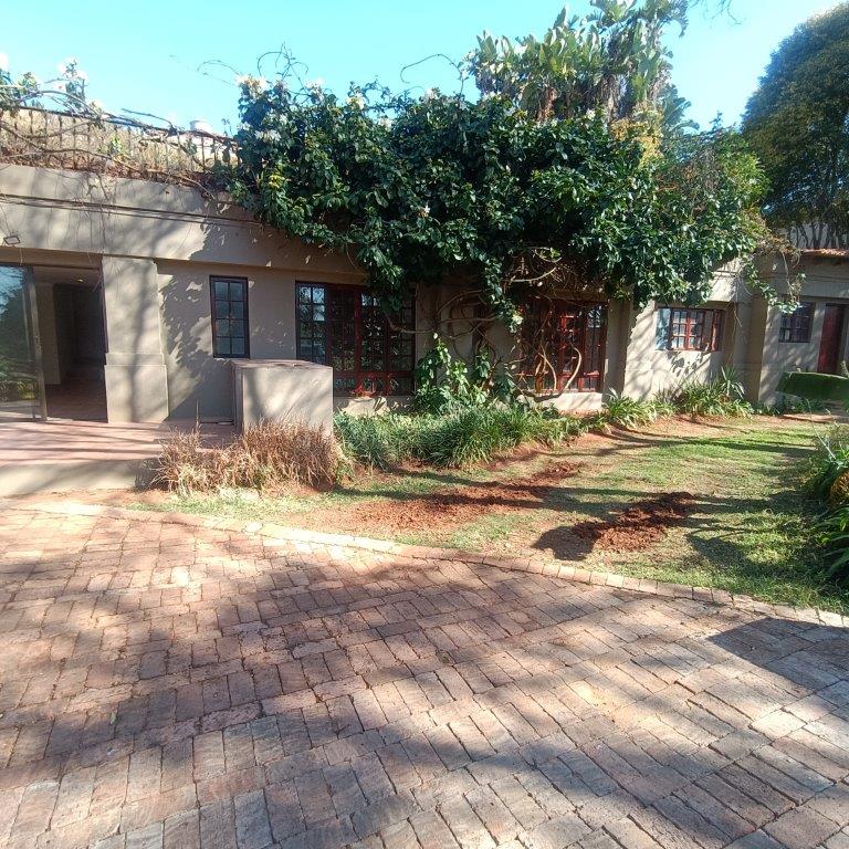 2 Bedroom Property for Sale in Northcliff Gauteng