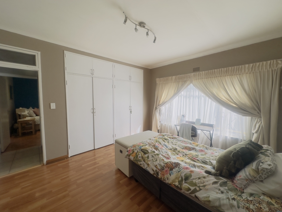 3 Bedroom Property for Sale in South Crest Gauteng