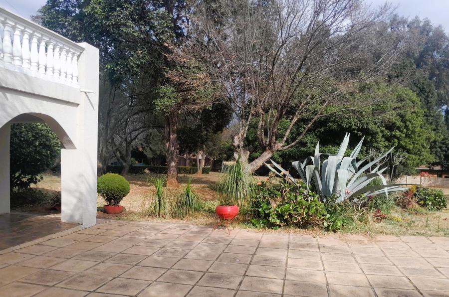 3 Bedroom Property for Sale in Glen Austin Gauteng