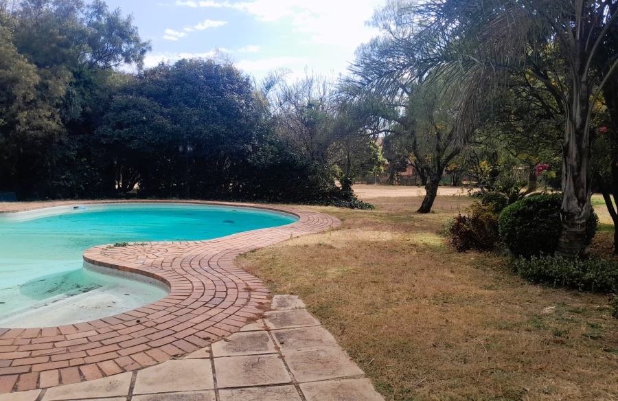 3 Bedroom Property for Sale in Glen Austin Gauteng