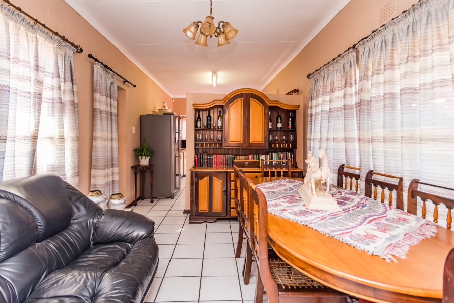 3 Bedroom Property for Sale in Breaunanda Gauteng