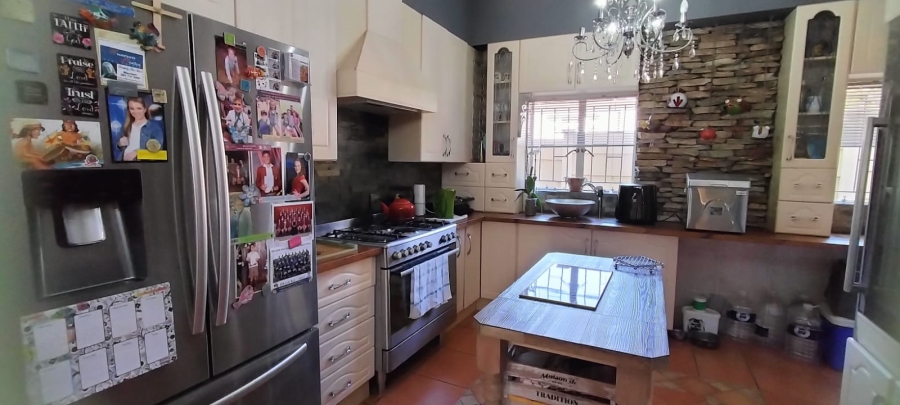 3 Bedroom Property for Sale in Rant En Dal Gauteng