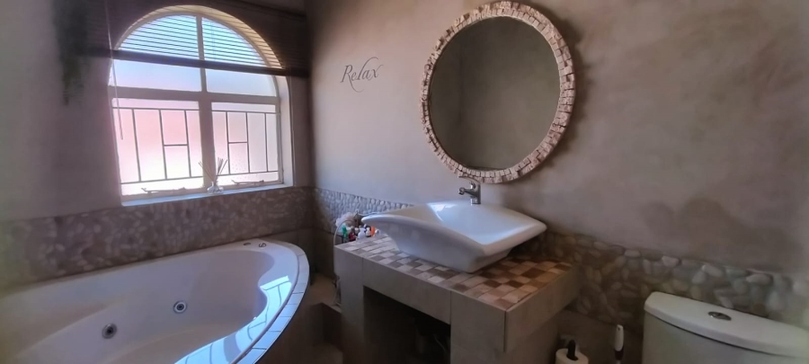 3 Bedroom Property for Sale in Rant En Dal Gauteng