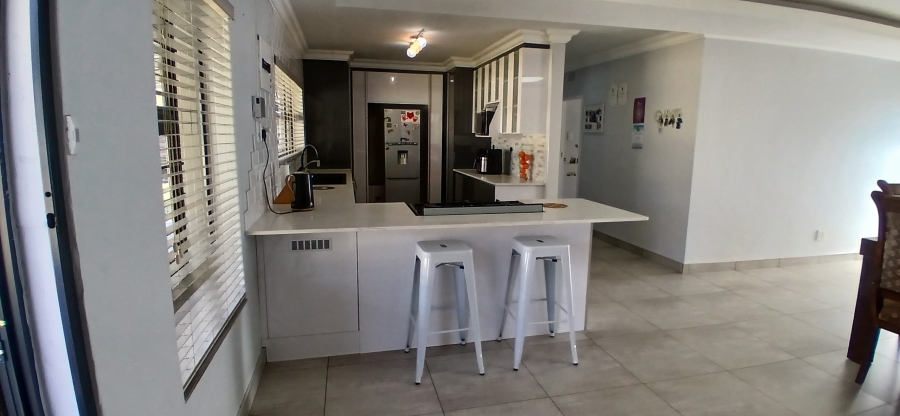 3 Bedroom Property for Sale in Raceview Gauteng