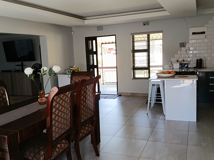 3 Bedroom Property for Sale in Raceview Gauteng